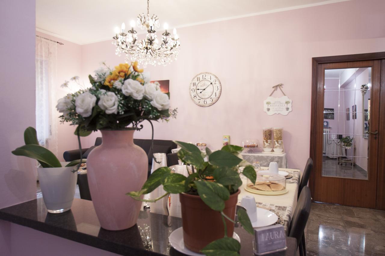 Laura Bed & Breakfast Pescara Bagian luar foto
