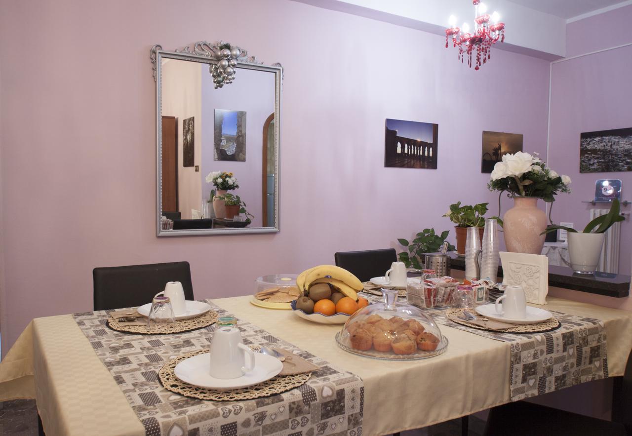Laura Bed & Breakfast Pescara Bagian luar foto