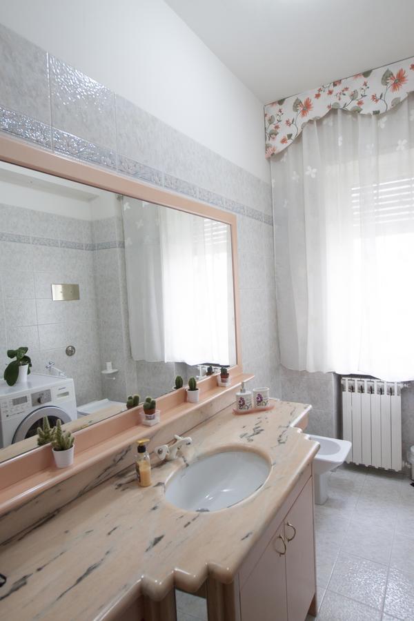 Laura Bed & Breakfast Pescara Bagian luar foto